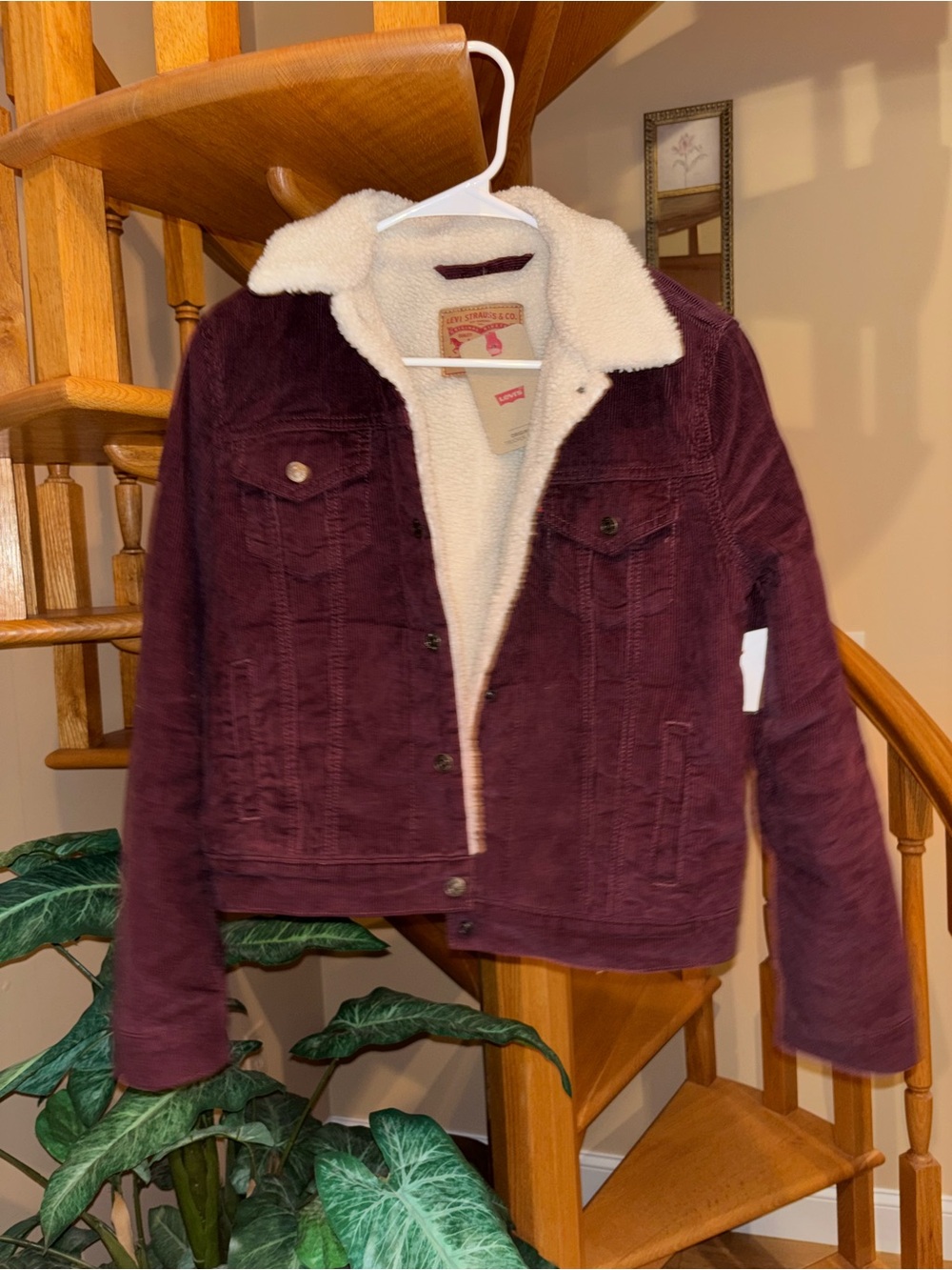 Levi's Women's Burgundy Corduroy Sherpa Jacket
